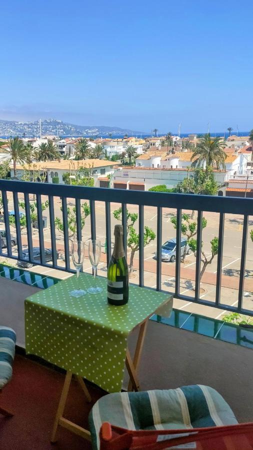 Summer Breeze Apartment Empuriabrava Exteriér fotografie